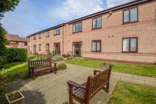  Image of 1 bedroom Retirement Property for sale in Oulton Court Grappenhall Warrington WA4 at Oulton Court Grappenhall Warrington, WA4 2NT