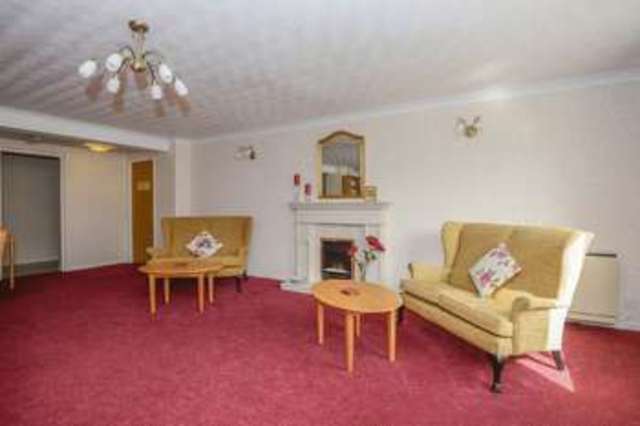  Image of 1 bedroom Retirement Property for sale in Oulton Court Grappenhall Warrington WA4 at Oulton Court Grappenhall Warrington, WA4 2NT