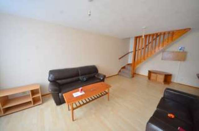  Image of 2 bedroom Maisonette to rent in Outram Place London N1 at Outram Place  Kings Cross, N1 0UX