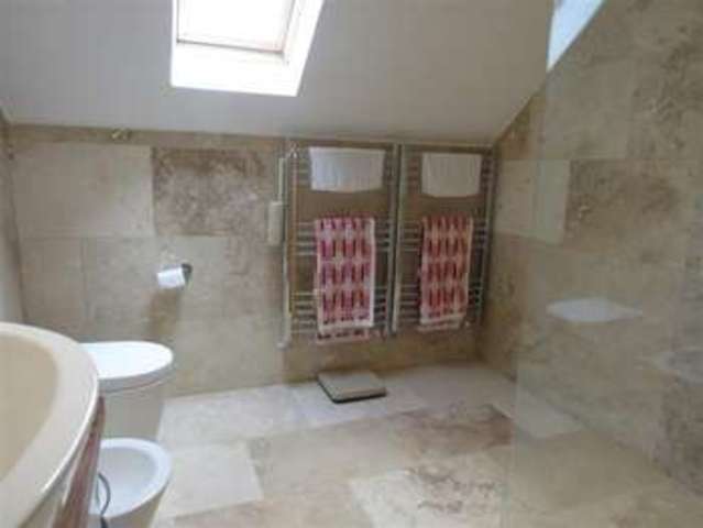  Image of 4 bedroom Detached house for sale in Newtown Upper Basildon Reading RG8 at Pangbourne Road  Upper Basildon, RG8 8JG