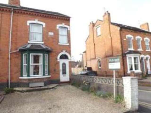  Image of 4 bedroom Semi-Detached house for sale in Park Avenue Worcester WR3 at Worcester Worcestershire Claines, WR3 7AH