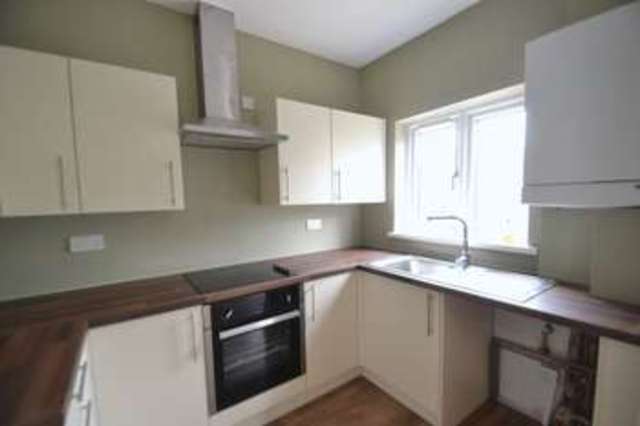  Image of 3 bedroom Detached house to rent in Park Lane Hornchurch RM11 at Park Lane  Hornchurch, RM11 1BH