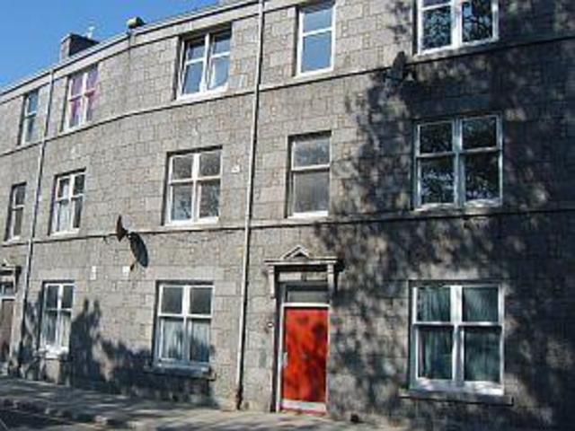  Image of 2 bedroom Flat to rent in Park Road Aberdeen AB24 at City Centre Aberdeen Aberdeen, AB24 5NY
