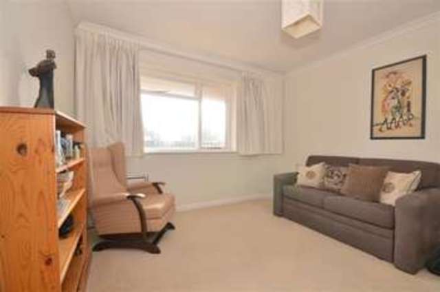 Image of 2 bedroom Flat for sale in Park Road Kenley CR8 at Kenley Surrey Kenley, CR8 5AR