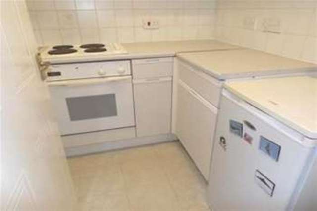  Image of 1 bedroom Property to rent in Whitacre Peterborough PE1 at Peterborough, PE1 4SX