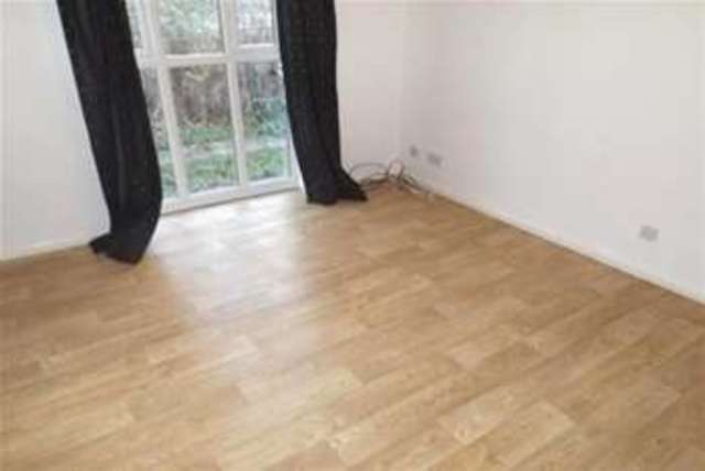  Image of 1 bedroom Property to rent in Whitacre Peterborough PE1 at Peterborough, PE1 4SX