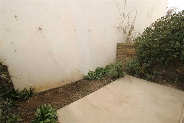  Image of 2 bedroom Property for sale in Payne Avenue Hove BN3 at Payne Avenue Hove Hove, BN3 5HB