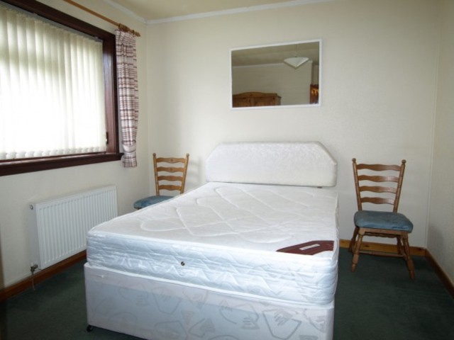  Image of 3 bedroom Terraced house to rent in Pentland Terrace Dunfermline KY11 at Dunfermline Fife Fife, KY11 4RT