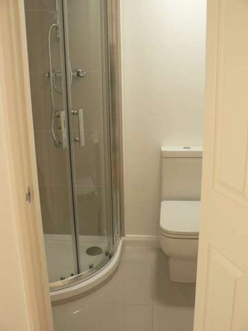  Image of Detached house to rent in Peterborough Avenue High Wycombe HP13 at Peterbourgh Avenue  High Wycombe, HP13 6DX
