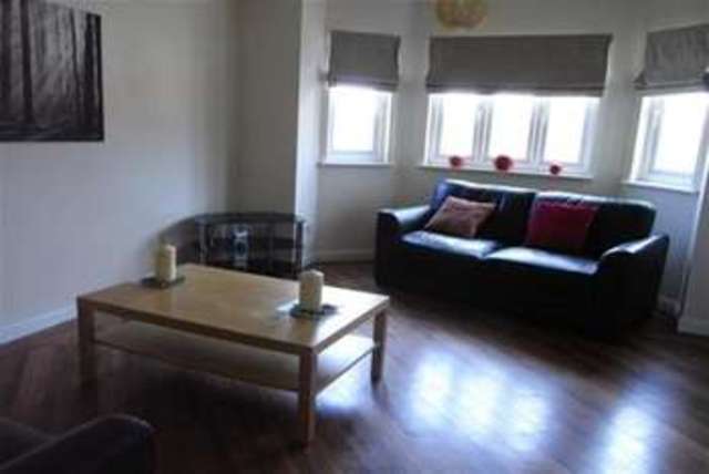  Image of 2 bedroom Flat to rent in Philips Wynd Hamilton ML3 at Hamilton, ML3 8PA