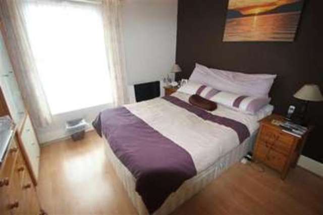  Image of 3 bedroom Terraced house for sale in Phoenix Road Ipswich IP4 at Rushmere St Andrew, IP4 4ND