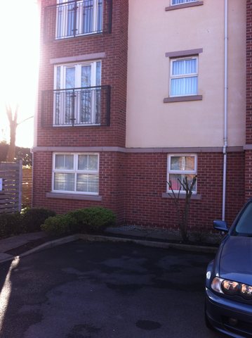  Image of 2 bedroom Apartment to rent in Planewood Gardens Lowton Warrington WA3 at Lowton Warrington Lowton Common, WA3 2BS