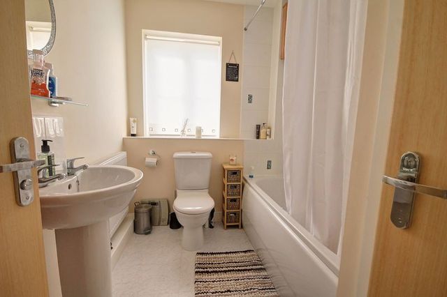  Image of 2 bedroom Flat for sale in Poppin Court Exeter EX2 at Poppin Court  Exeter, EX2 7FS