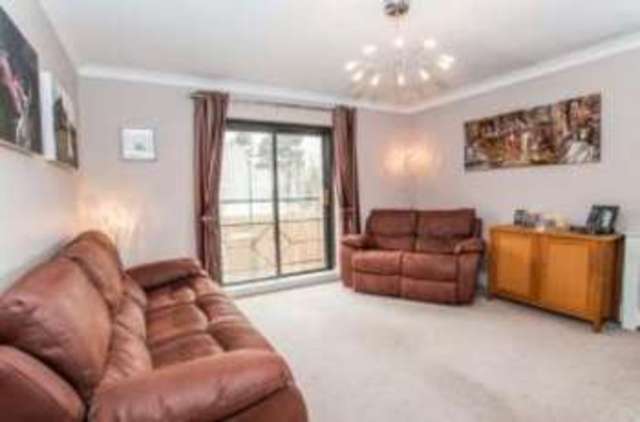  Image of 1 bedroom Flat for sale in Elm Road Dartford DA1 at Elm Road Dartford Dartford, DA1 2RF