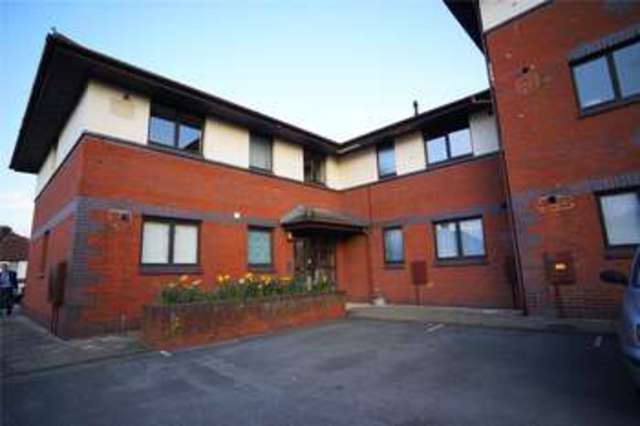  Image of 1 bedroom Flat for sale in Elm Road Dartford DA1 at Elm Road Dartford Dartford, DA1 2RF