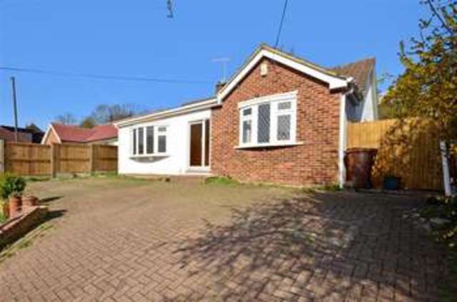  Image of 4 bedroom Bungalow for sale in Princes Avenue Walderslade Chatham ME5 at Walderslade Chatham Chatham, ME5 8AY