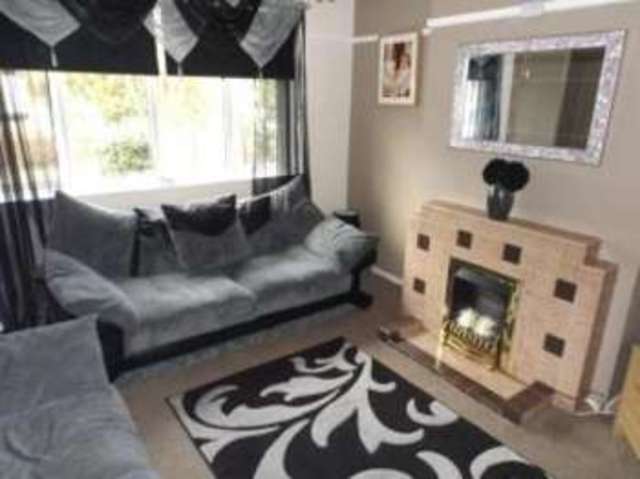  Image of 3 bedroom Semi-Detached house for sale in Putteridge Road Luton LU2 at Luton Bedfordshire Stopsley, LU2 8HG