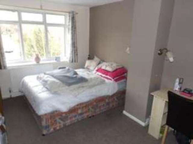  Image of 3 bedroom Semi-Detached house for sale in Putteridge Road Luton LU2 at Luton Bedfordshire Stopsley, LU2 8HG