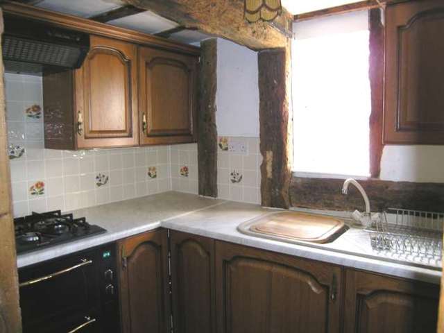  Image of 2 bedroom Semi-Detached house to rent in Queen Street Coggeshall Colchester CO6 at Queen Street Coggeshall Colchester, CO6 1UE