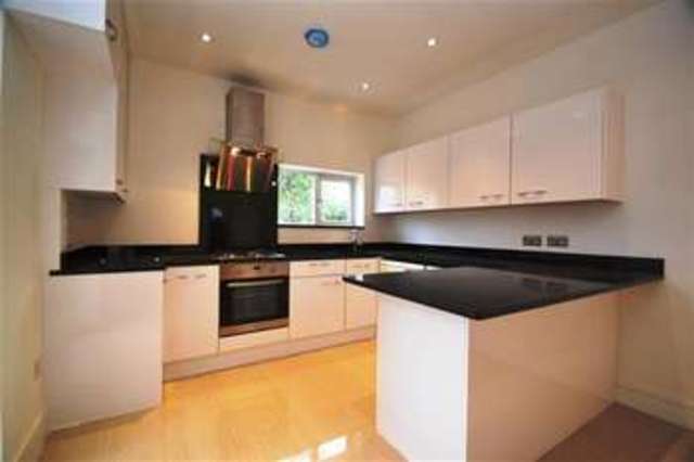  Image of 3 bedroom Semi-Detached house to rent in Queens Road London SW19 at Wimbledon, SW19 8NS