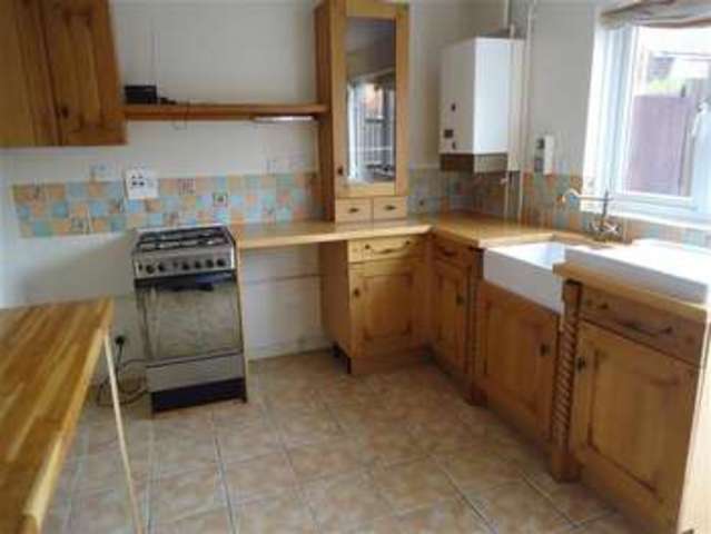  Image of 2 bedroom Terraced house to rent in Railway View Caldicot NP26 at Caldicot, NP26 5GB