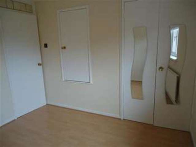  Image of 2 bedroom Terraced house to rent in Railway View Caldicot NP26 at Caldicot, NP26 5GB