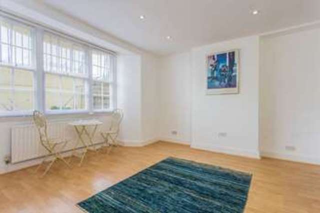  Image of 2 bedroom Flat for sale in Regency Square Brighton BN1 at Regency Square  Brighton, BN1 2FF