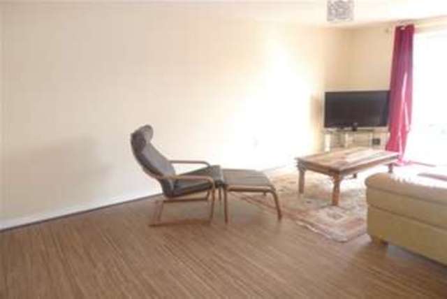  Image of 2 bedroom Flat to rent in Rider Close Nuneaton CV10 at Nuneaton, CV10 7GG
