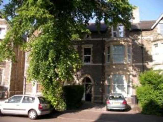  Image of 1 bedroom Ground Flat to rent in Richmond Road Cardiff CF24 at Richmond Road Roath Cardiff, CF24 3AS