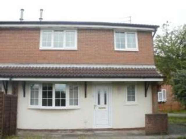 Image of 2 bedroom Terraced house for sale in Rochford Drive Luton LU2 at Luton Bedfordshire Stopsley, LU2 8SU