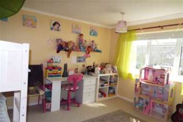  Image of 2 bedroom Terraced house to rent in Hunters Crescent Romsey SO51 at Romsey, SO51 7UG