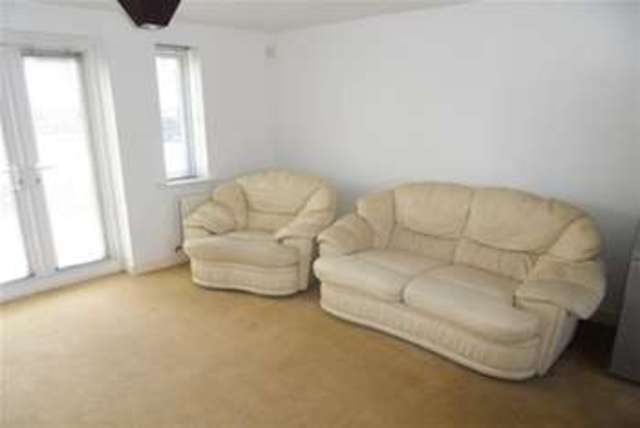  Image of 2 bedroom Flat to rent in Rosebury Drive Longbenton Newcastle upon Tyne NE12 at Newcastle upon Tyne, NE12 8RG