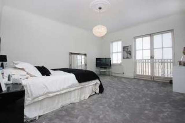  Image of 4 bedroom Terraced house for sale in Rosebury Square Woodford Green IG8 at Rosebury Square  Repton Park, IG8 8GT
