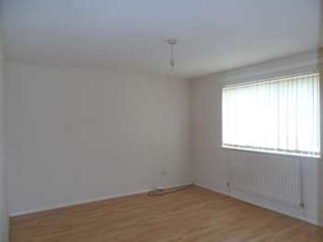  Image of 3 bedroom Terraced house to rent in Rosefield Road Smethwick B67 at Rosefield Road  Smethwick, B67 6DZ