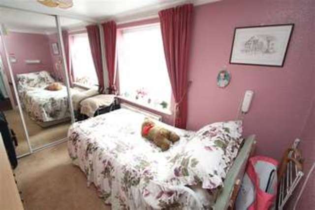  Image of 1 bedroom Flat for sale in Rose Hill Terrace Brighton BN1 at Rosehill Terrace  Brighton, BN1 4JJ