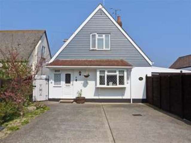  Image of 2 bedroom Bungalow for sale in Roundle Road Bognor Regis PO22 at Bognor Regis West Sussex Bognor Regis, PO22 8NL
