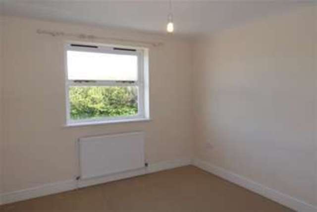  Image of 4 bedroom Terraced house to rent in Rowdens Road Wells BA5 at Wells, BA5 1TU