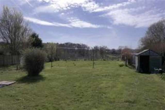  Image of 2 bedroom Detached house to rent in Rowes Lane East End Lymington SO41 at Lymington, SO41 5SU