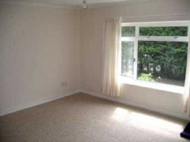  Image of 2 bedroom Flat to rent in Cranleigh Rise Rumney Cardiff CF3 at Farlington Court Cranleigh Rise Cardiff, CF3 4AN