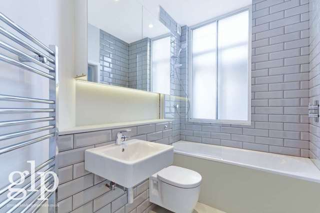  Image of 2 bedroom Apartment to rent in Rupert Street London W1D at Rupert Street Soho London, W1D 6DE