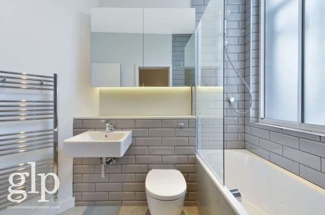  Image of 2 bedroom Apartment to rent in Rupert Street London W1D at Rupert Street Soho London, W1D 6DE