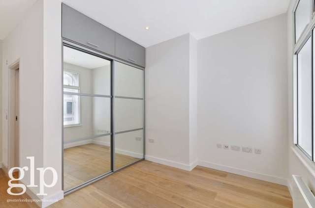  Image of 2 bedroom Apartment to rent in Rupert Street London W1D at Rupert Street Soho London, W1D 6DE