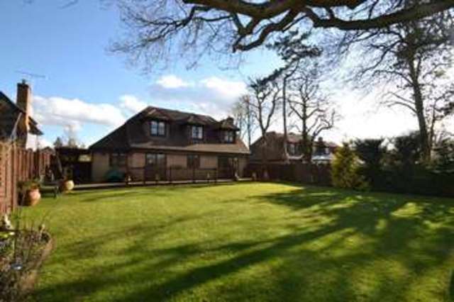  Image of 4 bedroom Detached house to rent in Rye Field Ashtead KT21 at Rye Field  Ashtead, KT21 2EH