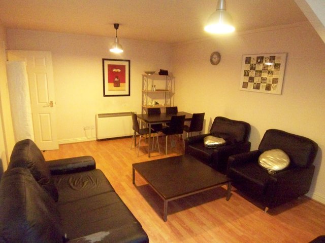  Image of 2 bedroom Flat to rent in Bombay Street Manchester M1 at Bombay Street Manchester Manchester, M1 7AT