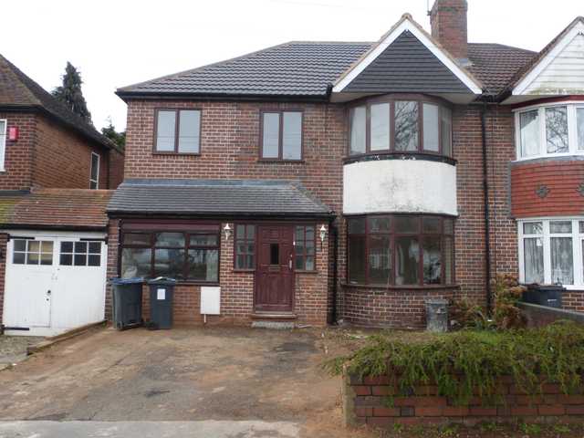  Image of 5 bedroom Semi-Detached house to rent in Sandgate Road Hall Green Birmingham B28 at SANDGATE ROAD  HALL GREEN, BIRMINGHAM, B28 0UW