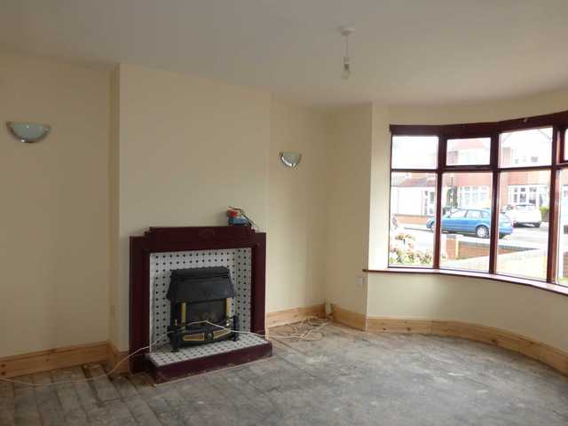  Image of 5 bedroom Semi-Detached house to rent in Sandgate Road Hall Green Birmingham B28 at SANDGATE ROAD  HALL GREEN, BIRMINGHAM, B28 0UW