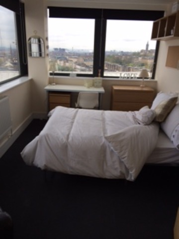  Image of 5 bedroom Flat to rent in Sauchiehall Street Glasgow G2 at City Centre Glasgow Glasgow, G2 3LG
