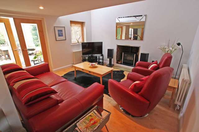  Image of 4 bedroom Detached house for sale in School Lane Harwell Didcot OX11 at School Lane Harwell Didcot, OX11 0ES