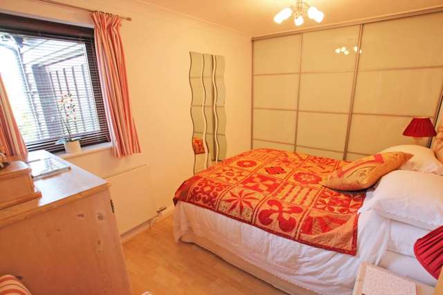  Image of 4 bedroom Detached house for sale in School Lane Harwell Didcot OX11 at School Lane Harwell Didcot, OX11 0ES