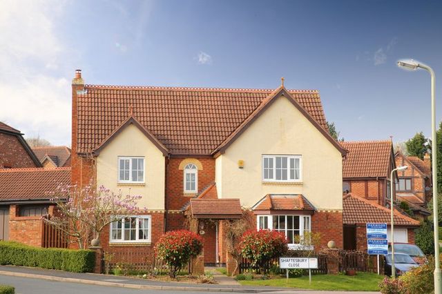  Image of 4 bedroom Detached house for sale in Shaftesbury Close Priorslee Telford TF2 at Shaftesbury Close Priorslee Telford, TF2 9GW